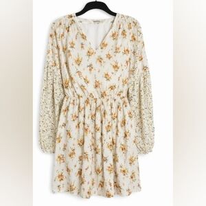 Entro Floral Babydoll Dress Balloon Sleeve V-Neck Small